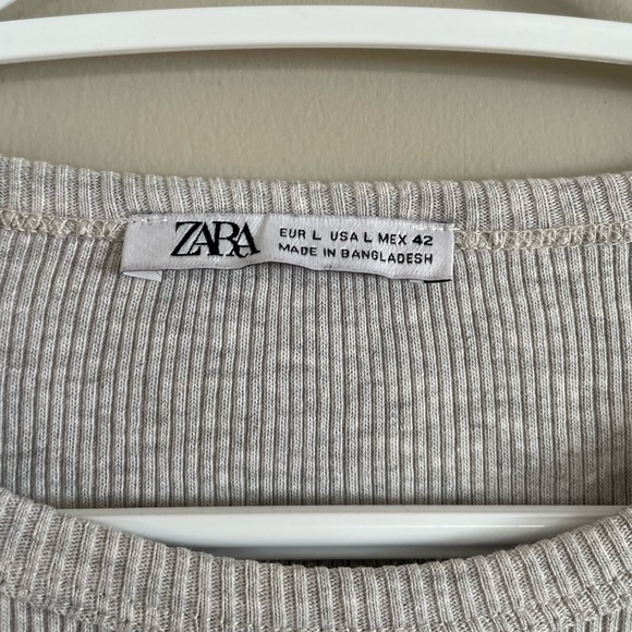 Men’s ribbed T’s - Picture 5 of 7